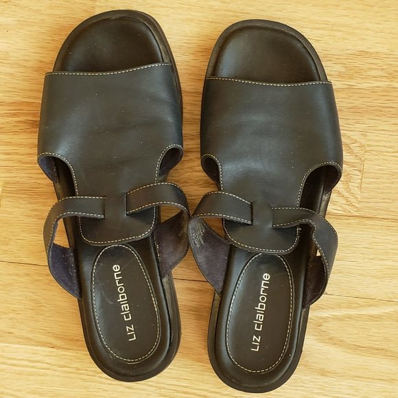 Liz Claiborne Genuine Leather Navy Blue Sandals Size 7.5M Slip-on - Picture 1 of 4